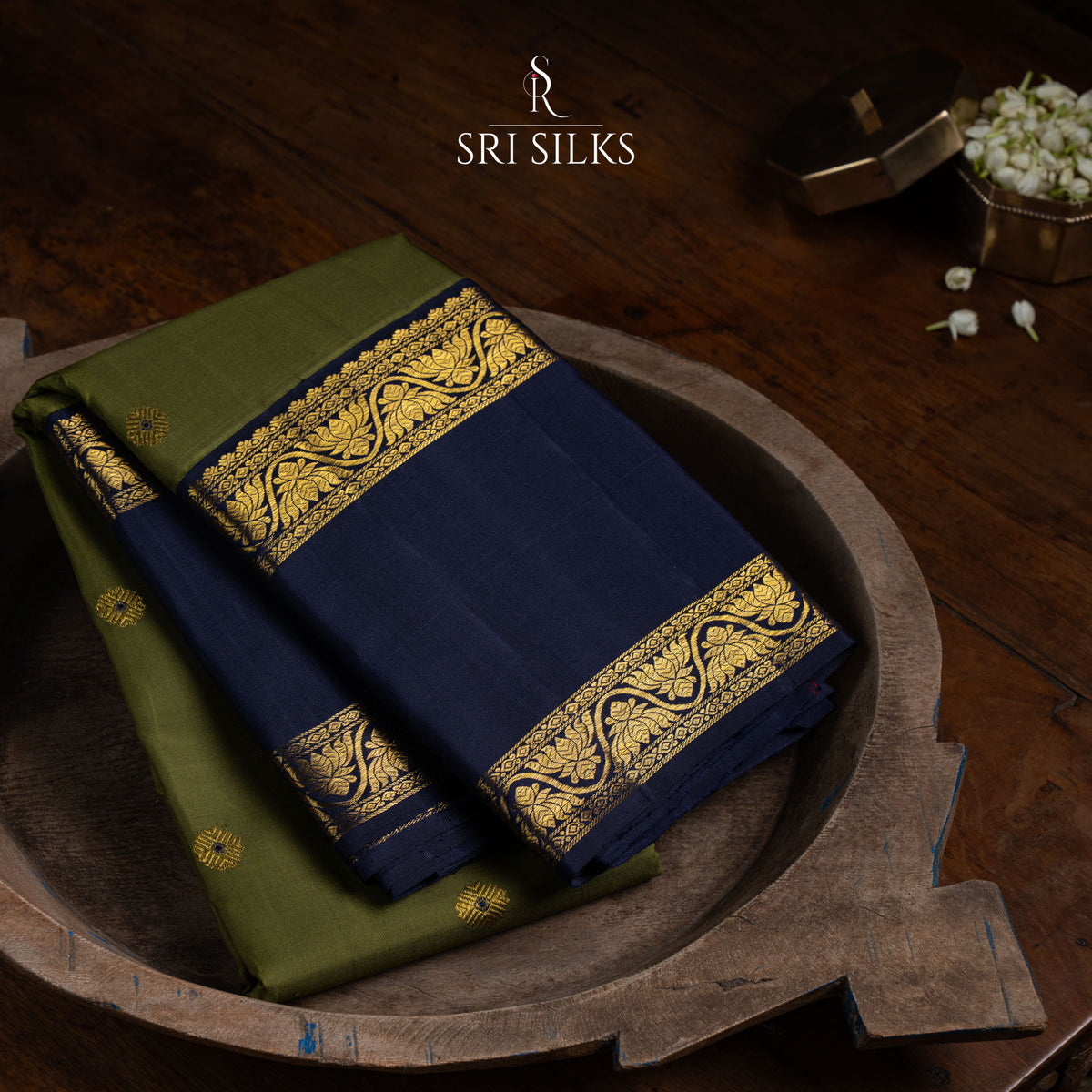 Kanjivaram Silk Saree in Olive Green with Navy Blue Zari Border SSK-KS-OLGN-017