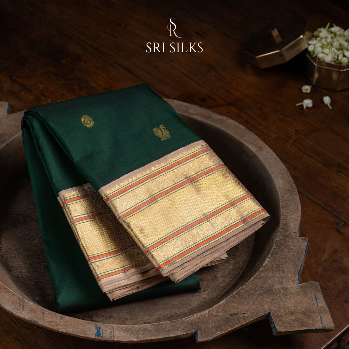 Kanjivaram Silk Saree in Emerald Green with Gold Zari SSK-KS-EGRN-026