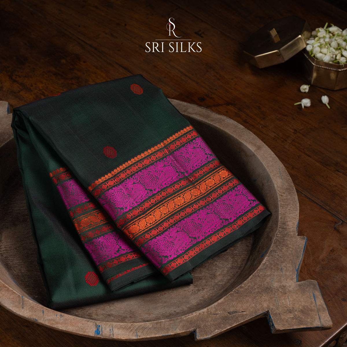 Kanjivaram Silk Saree in Emerald Green with Magenta Black Pallu SSK-KS-EGRN-027