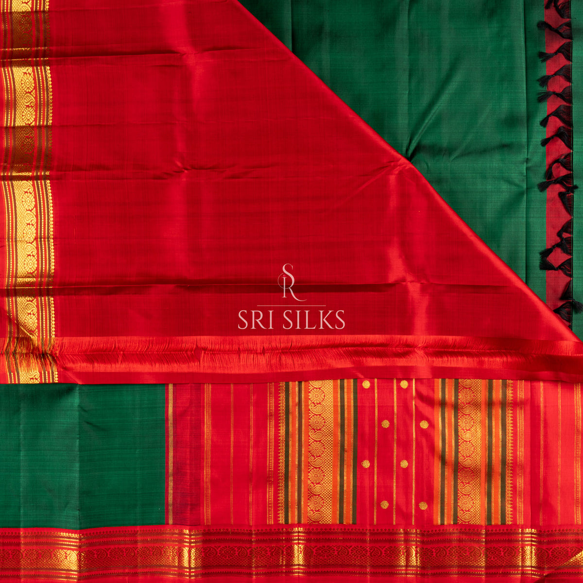 Kanchipuram Silk Saree Emerald Green Body | Traditional Red Pallu | Red Blouse | Rich Zari Weaving -SS-KS-RG-001