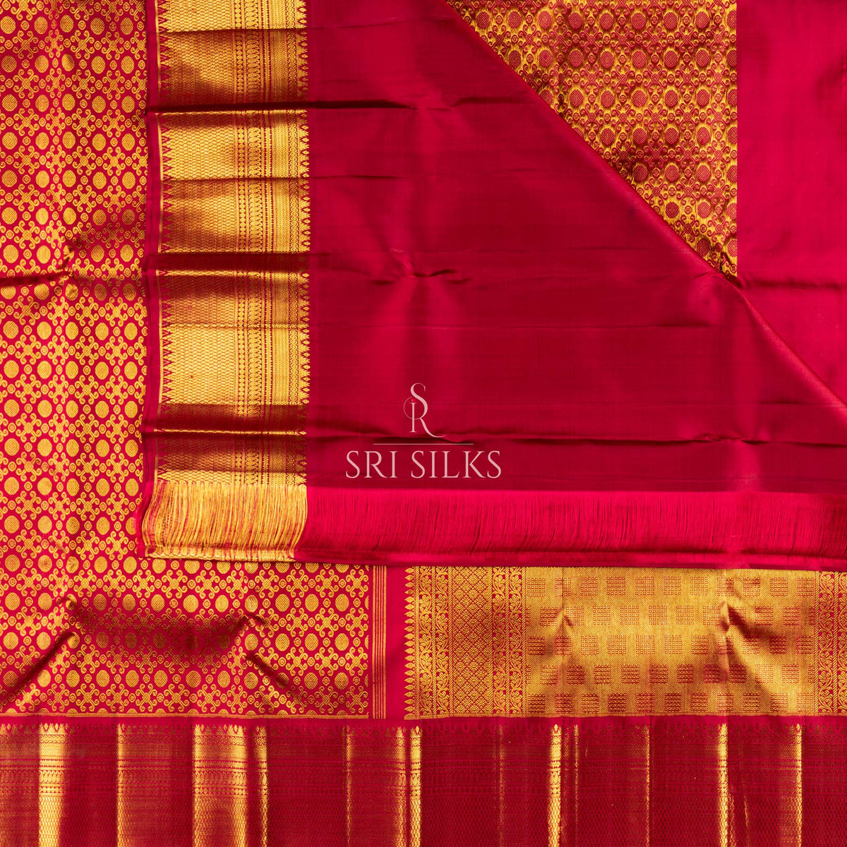 Pure Kanjivaram Silk Saree in Deep Magenta with Gold Zari  SRS-KAN-MAG-039