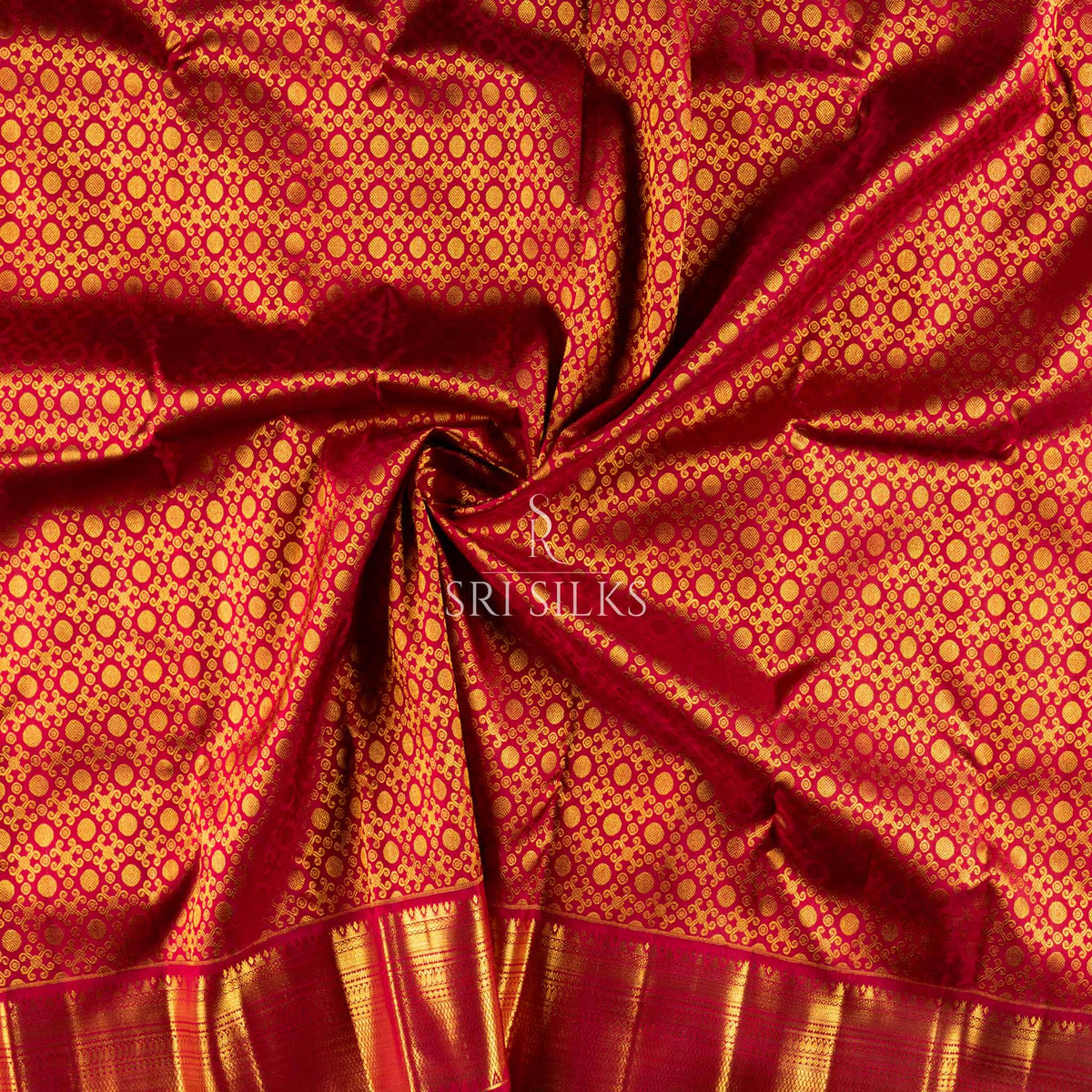 Pure Kanjivaram Silk Saree in Deep Magenta with Gold Zari  SRS-KAN-MAG-039