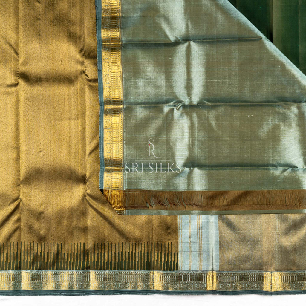 Kanjivaram Silk Saree in Antique Gold & Olive with Gold Zari SK-KS-OLGD-057