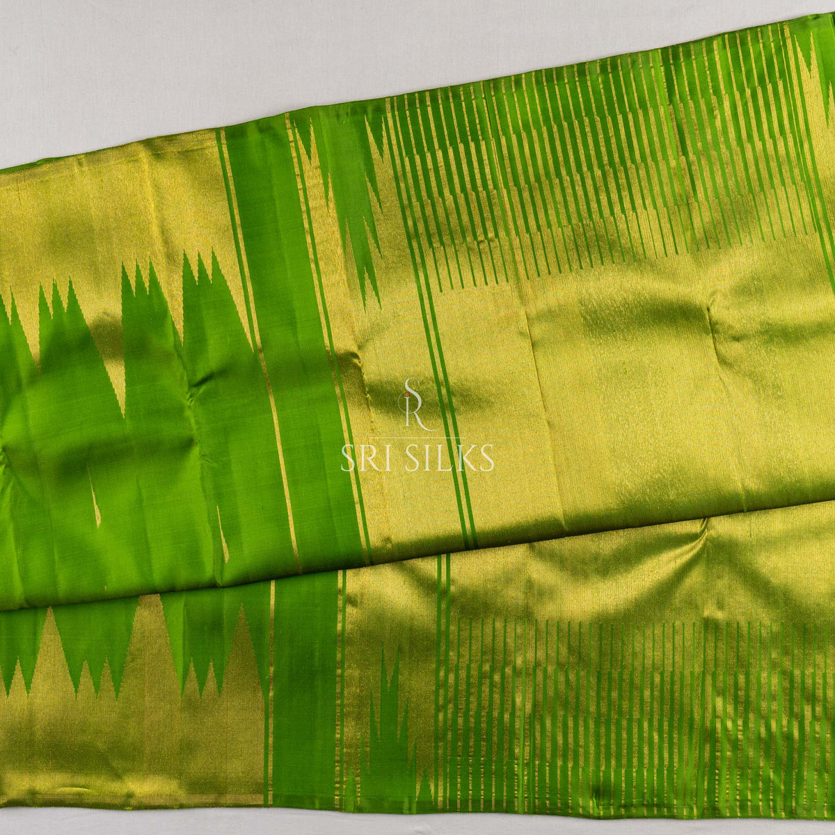 Kanjivaram Silk Saree in Parrot Green with Gold Zari SK-KS-PGRN-061