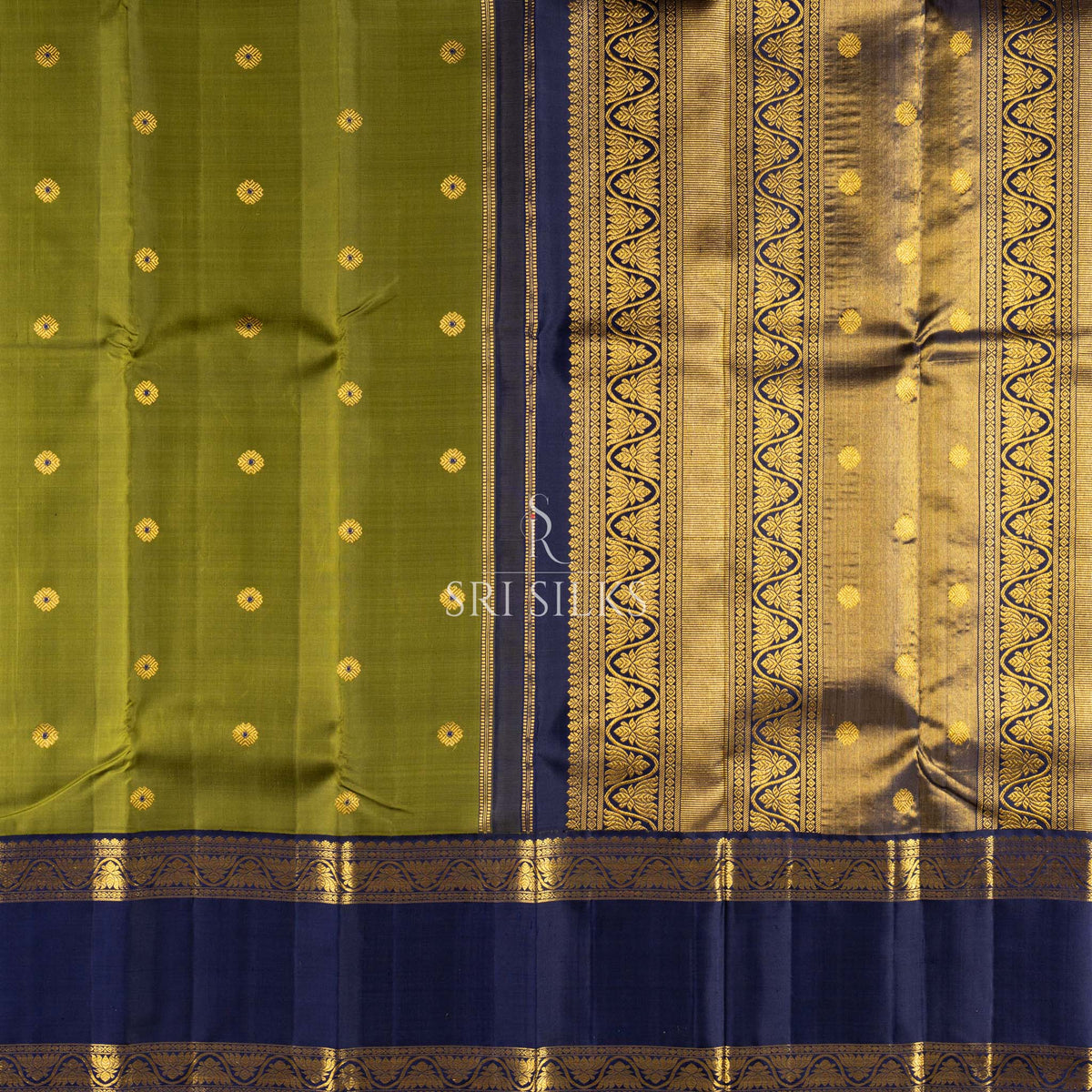 Kanjivaram Silk Saree in Olive Green with Navy Blue Zari Border SSK-KS-OLGN-017