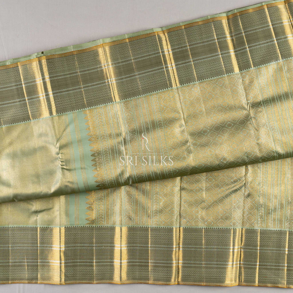 Kanjivaram Silk Saree in Sage Green with Antique Gold Zari SK-KS-SAGE-066