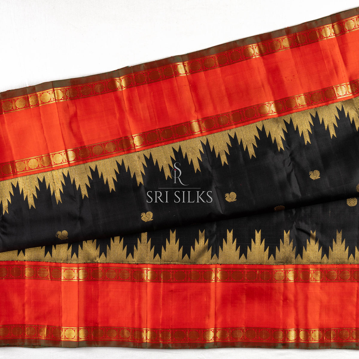 Black Kanjivaram Silk Saree with Red Pallu & Gold Zari SSK-KS-BKRD-021